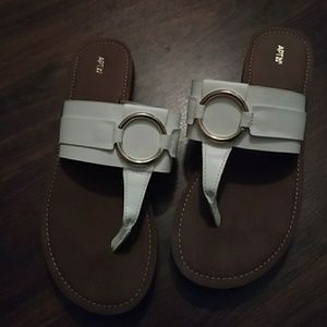 Nwot.  Apt 9 sandals